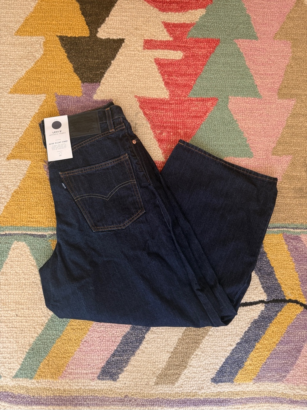 Levi's Wide Pleat Crop Dark Jeans